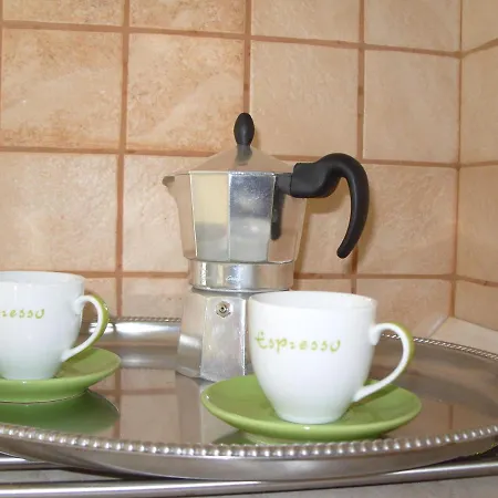 Casadelfaro Primo Piano 600mt Dalla Olbia