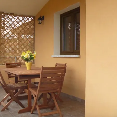 Casadelfaro Primo Piano 600mt Dalla * Olbia