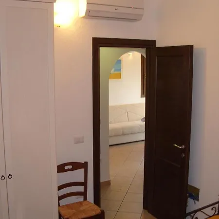 4casadelfaro Primo Piano 600mt Dalla Dom wakacyjny